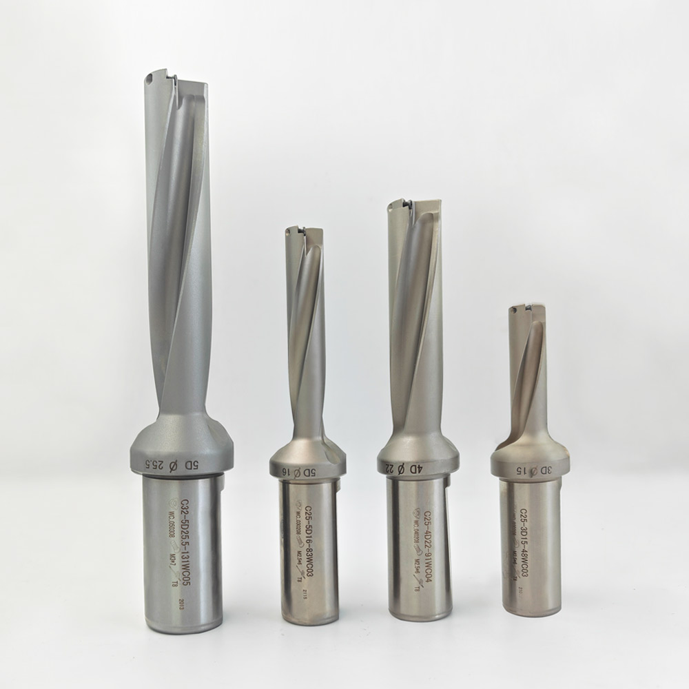 durch Kühlmittelbohrer