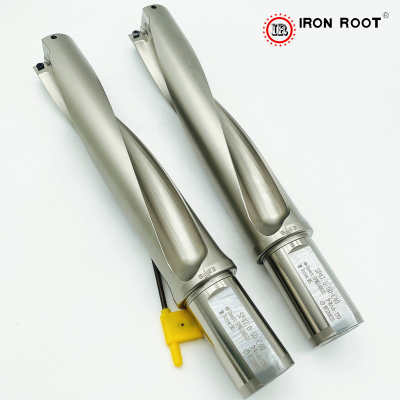 Bohrer mit Hartmetalleinsatz