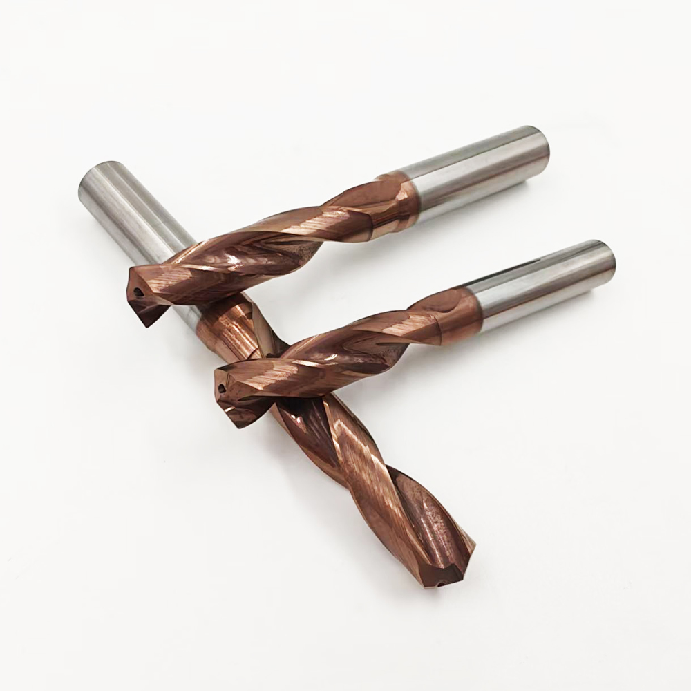 내부 냉각 드릴의 근접 촬영 사진