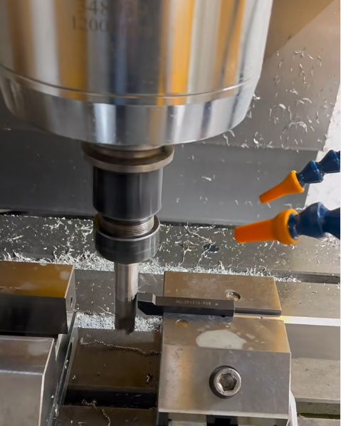 Заводская витрина Заводская витрина